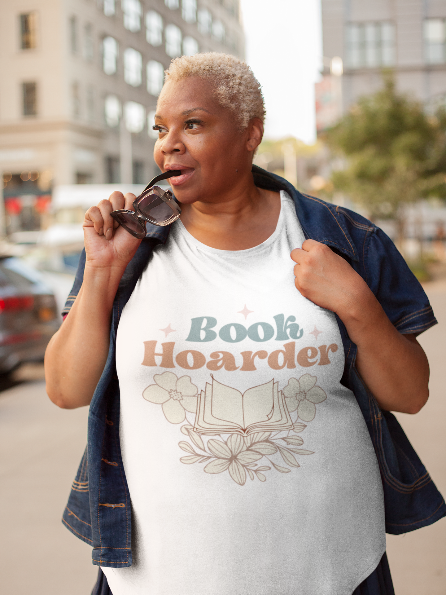 Book Hoader T-Shirt