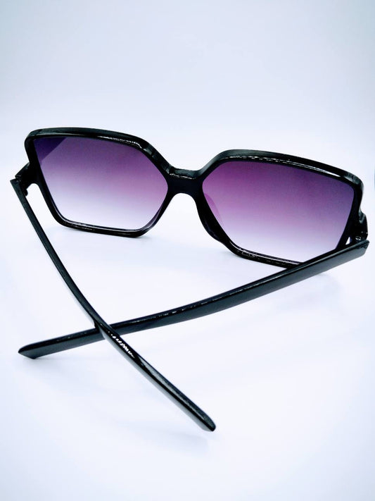 Bold Black Oversized Sunglasses